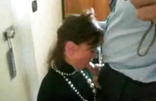 Inquilino conveniente filme pornô grátis coroas