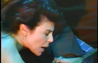 Ela chupa-me vídeo pornô brasileiro das coroas bem fundo