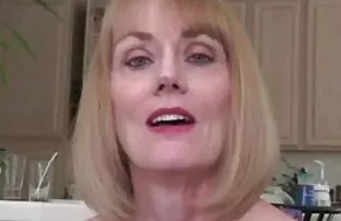 Rapariga loura, porno mulheres velhas boneca perfeita para Bukkake-raparigas gosma alemãs