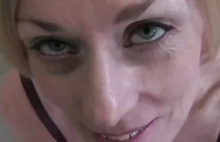 Pickup de rua, vídeo pornô só as coroas anal, rabo apertado Britney em vídeo POV