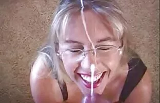 Masturbação Nocturna Com Uma porno cm coroas Miúda Loira