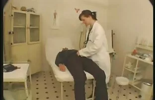 Rapariga pornodoido coroas gostosas Japonesa Sensual em vídeo Amador fodida à frente da Câmara
