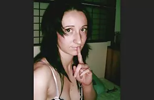 Duas vespas quentes e excitadas a foder anal filme pornô só com as coroas