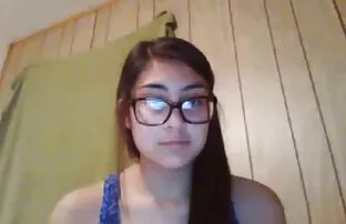 O gordo alemão fode com uma miúda depois vídeo pornô só com coroas da escola.