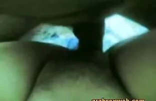A TS adora a sensação de uma pila enorme na boca e esperma porno cm coroas quente.