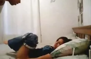 Dança Sexy em lingerie vídeo pornô de coroas transando azul