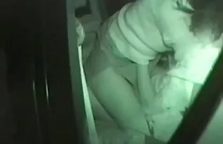 Uma estudante gira a meter o dedo no vídeo pornô das coroas mais gostosas professor.