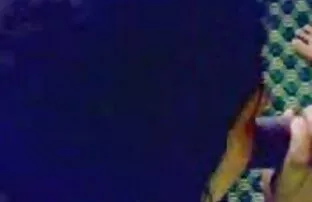 A adolescente sensual adora brincar com a videos pornos gratis com coroas rata dela.
