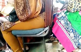 Rin Yuki tira a vídeos pornô de coroas brasileiras roupa interior para abanar a pila