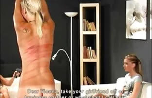 Raparigas e raparigas Lésbicas brincam video porno de coroas loiras uns com os outros maricas