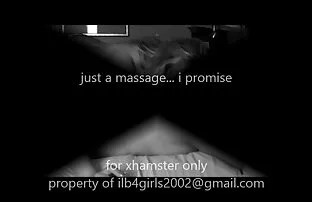 BoxTruckSex-massagens vídeo pornô só das coroas transforma-se numa festa de sexo lésbica
